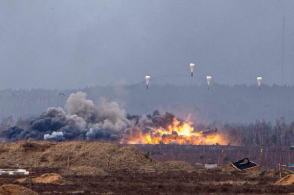 烏克蘭戰報：俄軍入侵的第一夜，烏克蘭軍民如何應對？