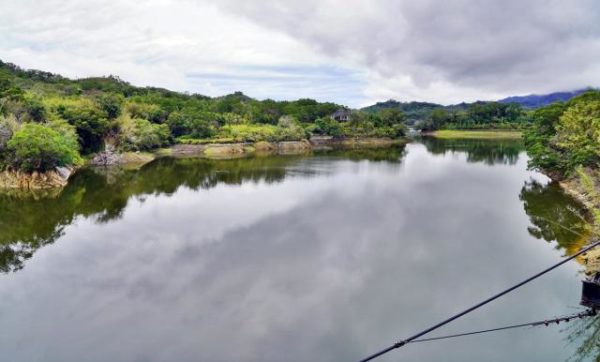 苗栗 湖心孤島竟住人 全台唯一景象