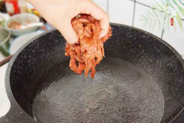 不挨餓減重法！推薦六種蛋白質高、脂肪含量低的「肉類」及建議吃法