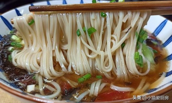 「清湯麵條」怎麼做才好吃？愛吃麵條的一定要收藏食譜