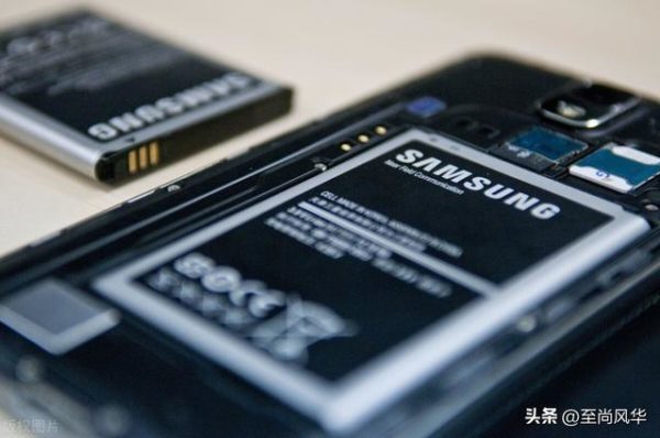 2012年後生產的智慧手機電池為什麼不能拆卸？