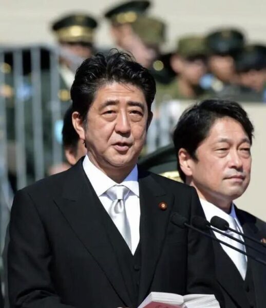 安倍晉三其實死不了  是保鏢出現三個重大失誤害他喪命