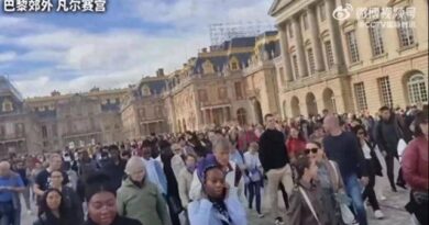 法國突發「緊急警報」羅浮宮、凡爾賽宮等收到了炸彈威脅  找到可疑包裏緊急疏散上萬民眾