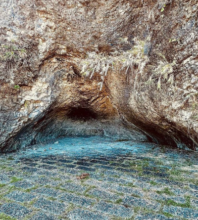 八仙洞是東海岸旅遊必去的景點之一  鬼斧神工壯觀海景步道經典必遊