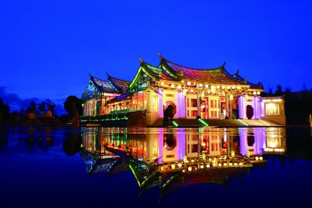 彰化鹿港  玻璃媽祖廟-台灣護聖宮