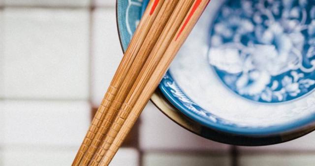 過新年想換新筷　譚敦慈提醒「這種筷子」不要買：恐把毒吃下肚