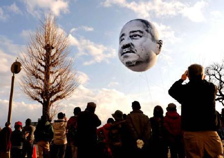 日本近期流行「氣球葬禮」  台灣將受影響遲早天降骨灰？
